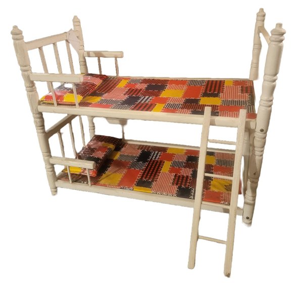 Meet your Posher, Jess - Picture 7 of 16